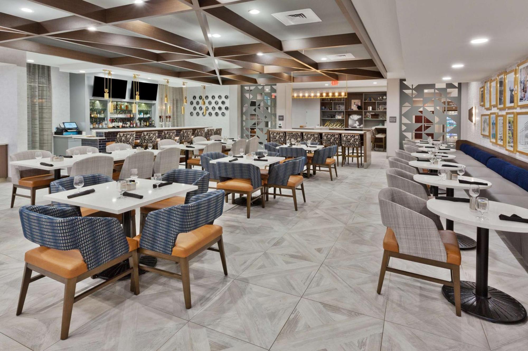 Doubletree By Hilton Dothan, Al Екстериор снимка