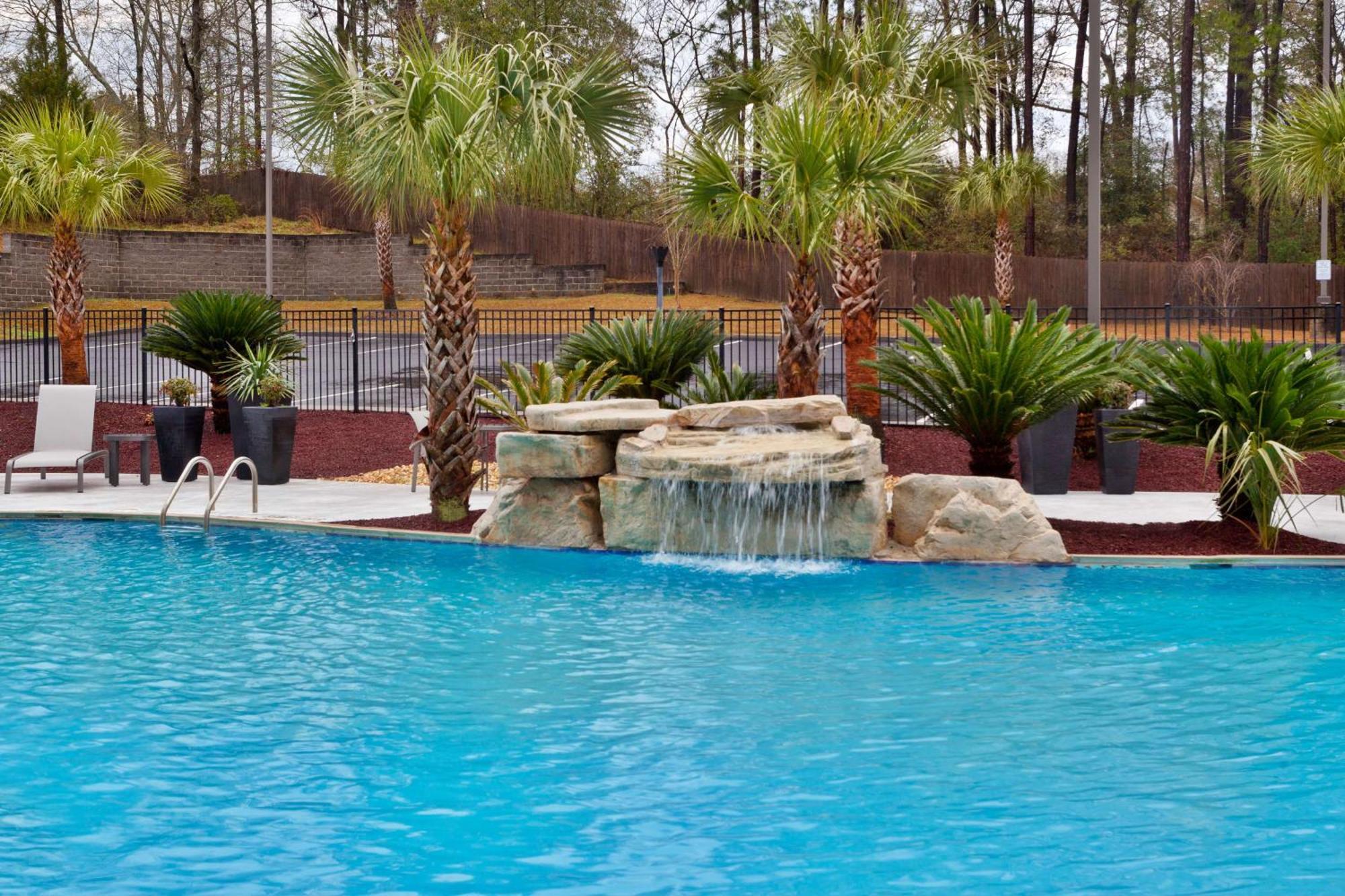 Doubletree By Hilton Dothan, Al Екстериор снимка
